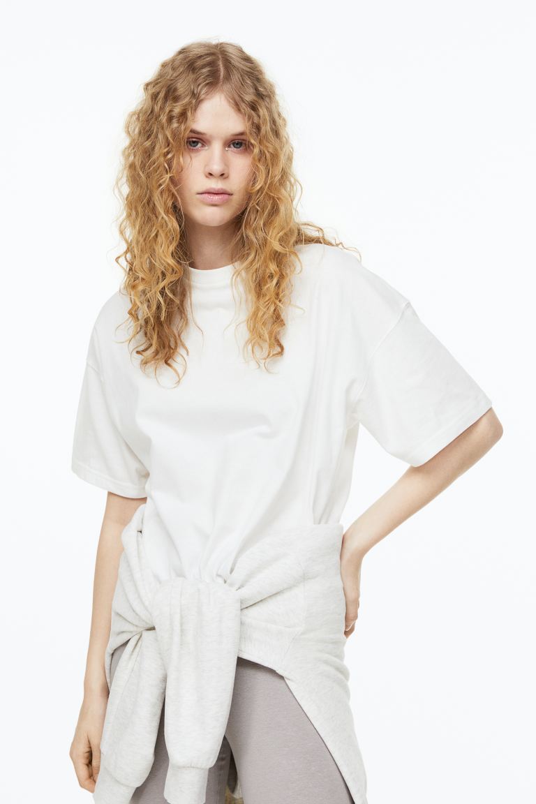 Oversized T-shirt 1 Oversized T-shirt
